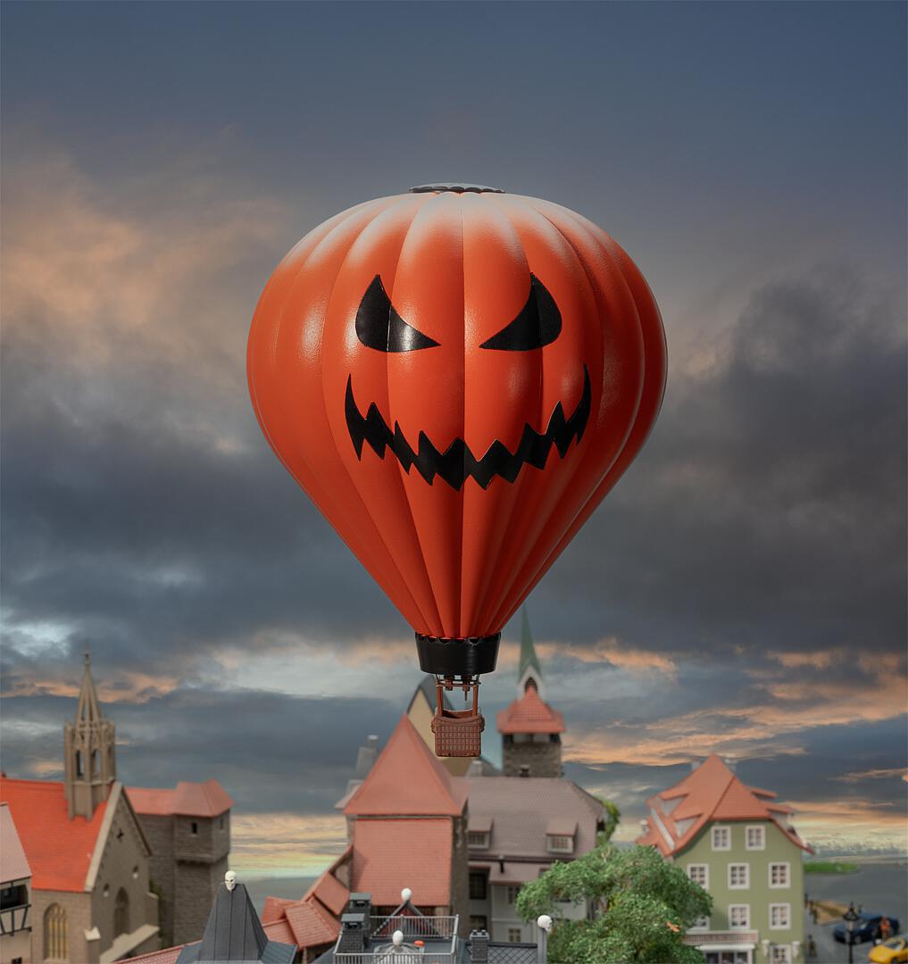 Faller 190034 HO Halloween Promotional Building Kit