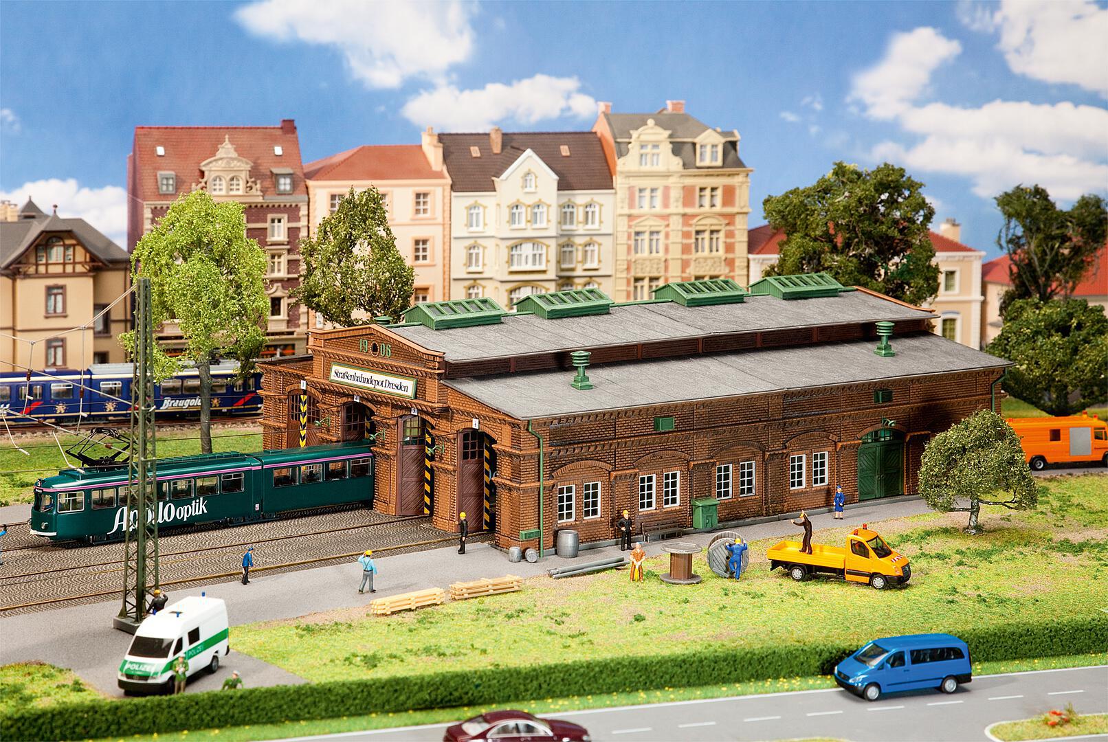 Faller 191823 HO Dresden Tram Depot Building Kit