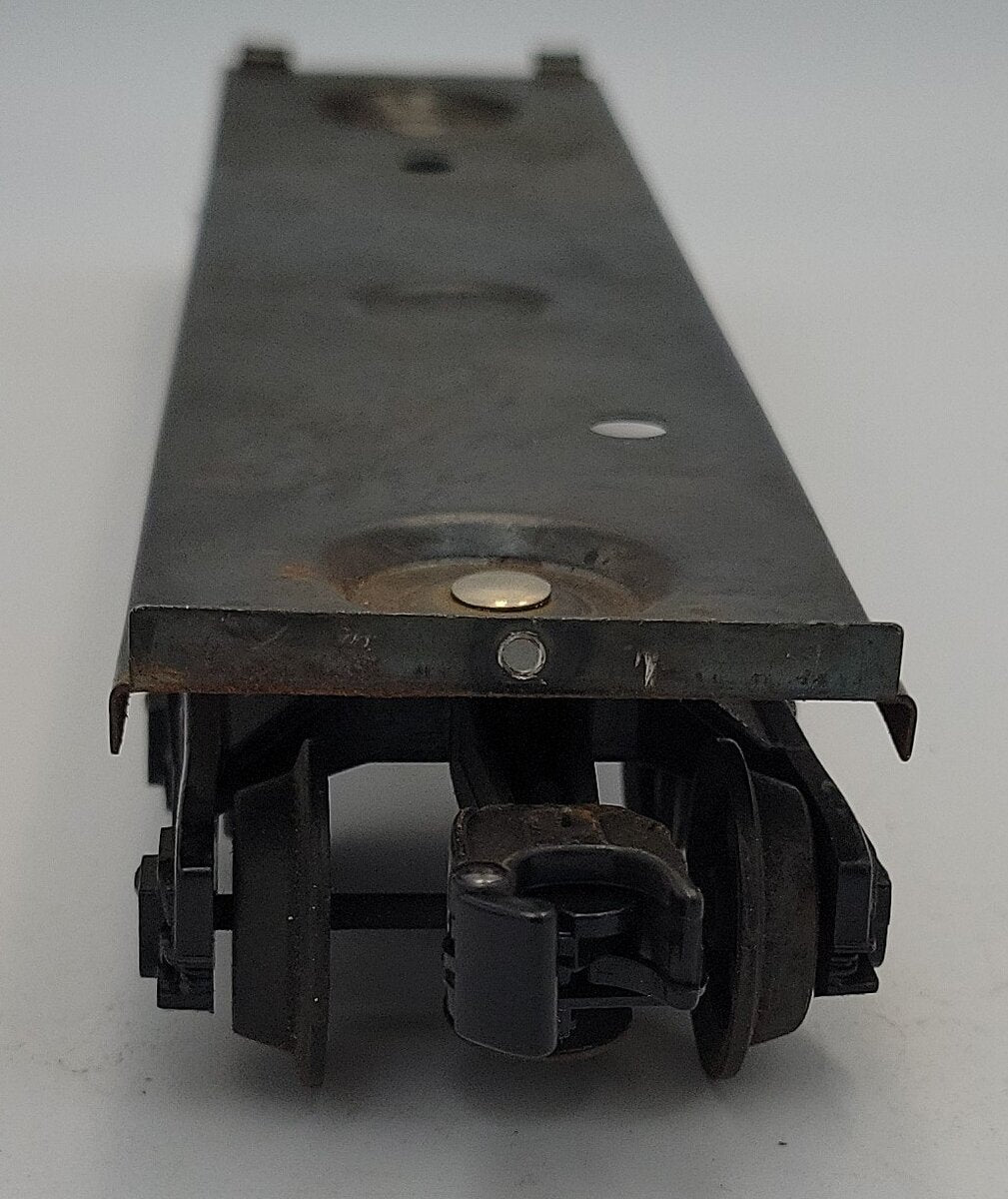 Lionel 6464-9 O Gauge Boxcar Frame with 9150 Operating Coupler Trucks