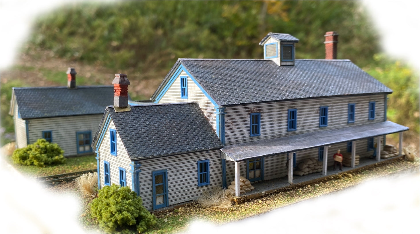 The N Scale Architect 10074 N A.G. Winter's General Store & Granary Building Kit