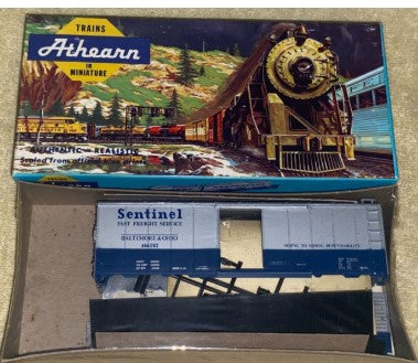 Athearn 466234 HO B&O Baltimore & Ohio Sentinel 40` Boxcar Model Kit