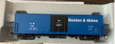 Athearn 134 HO Boston & Maine 50' Plugdoor Boxcar #159 Kit