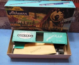 Athearn H201 HO New York Central P&E 50' Single Door Boxcar #4524 Kit