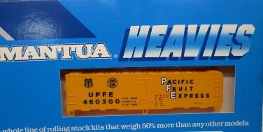 Mantua 733-124 HO Pacific Fruit Express Refrigerator Car #460300 Kit