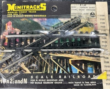 AHM 2111 HOn2 1/2 & N Scale Minitracks Narrow Gauge Standard Crossing