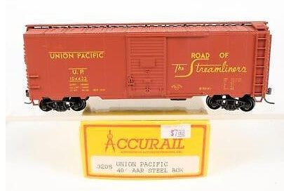 Accurail 3205 HO Union Pacific 40' AAR Steel Boxcar Kit