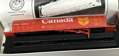 InterMountain 40102-57 HO CPWX Cylindrical Grain 4-Bay Covered Hopper #606321