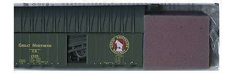 InterMountain 41010-06 HO Great Northern Express 12 Panel 40' Boxcar #2536 Kit