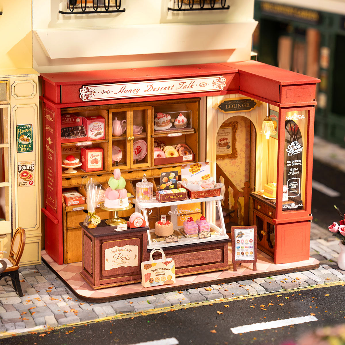 Robotime DG168 Rolife Honey Dessert Talk DIY Miniature House