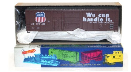 Roundhouse 1937 HO Union Pacific Comination Door Boxcar #170430 Kit