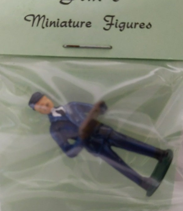 Jim's 0110 O Scale Waiter Painted Pewter