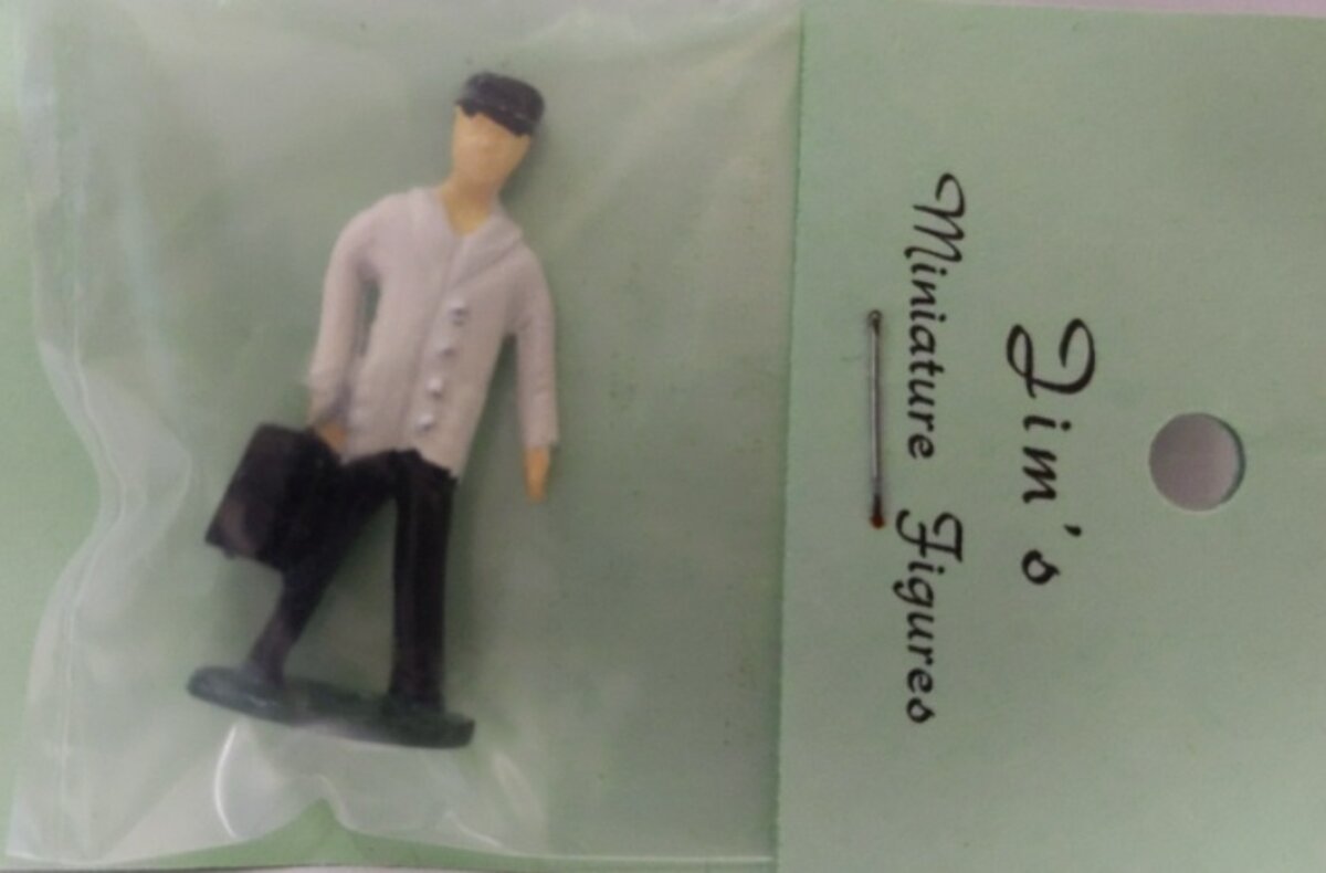 Jim's 0111 O Scale Bellboy W/Suitcase Painted Pewter