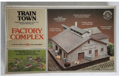 Bachmann 57-1554 N Scale Train Town Factory Complex Building Kit