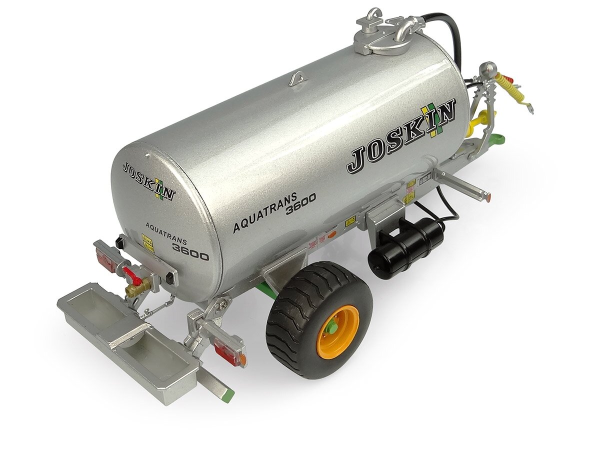 Universal Hobbies 6620 1:32 Joskin Aquatrans 3600 Water Bowser Diecast Model