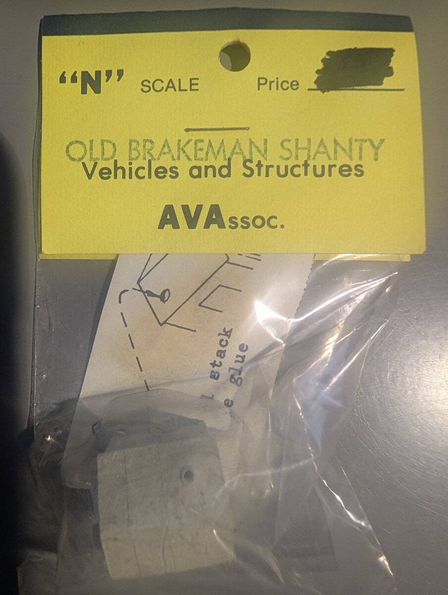 AVAssoc. N Scale Old Brakeman Shanty Resin Structure