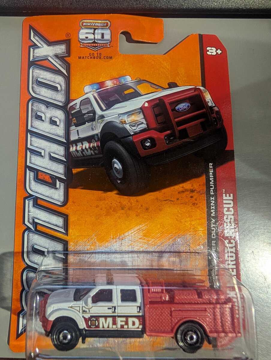 Matchbox 993532-P 1:64 Diecast M.F.D. Ford F-550 Super Duty Mini Pumper