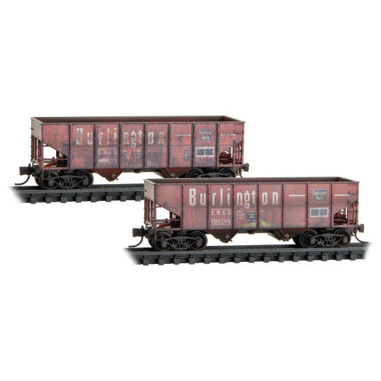Micro-Trains 98305089 N CB&Q Weathered 33' Rib Side 2-Bay Hoppers (Set of 2)