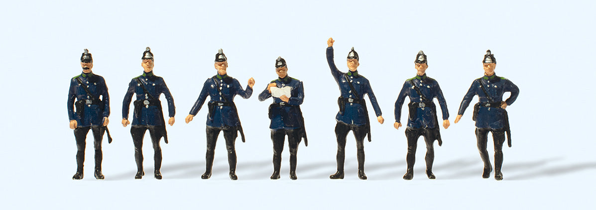 Preiser 12440 HO 1930 Prussian Police Figures (Set of 7)