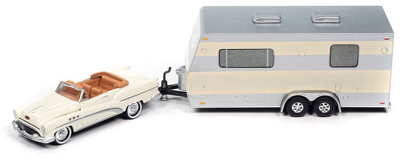 Johnny Lightning JLSP400-CASE 1:64 Majestic White '53 Buick Super w/Trailer