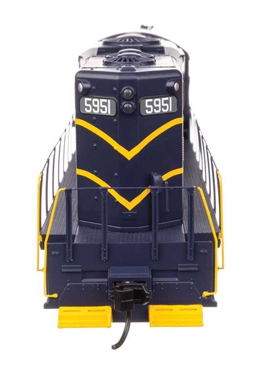 Walthers 910-10494 HO C&O EMD GP9 Diesel Locomotive Ph. II with High Hood #5951