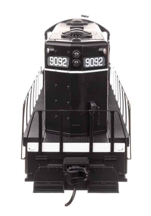 Walthers 910-20497 HO IC EMD GP9 Diesel Locomotive Ph. II w/ Sound & DCC #9086