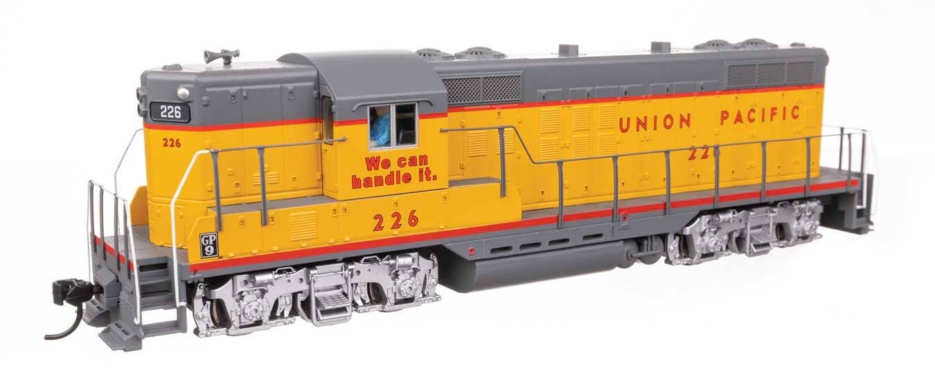 Walthers 910-20506 HO UP EMD GP9 Diesel Locomotive Phase II w/ Sound & DCC #226