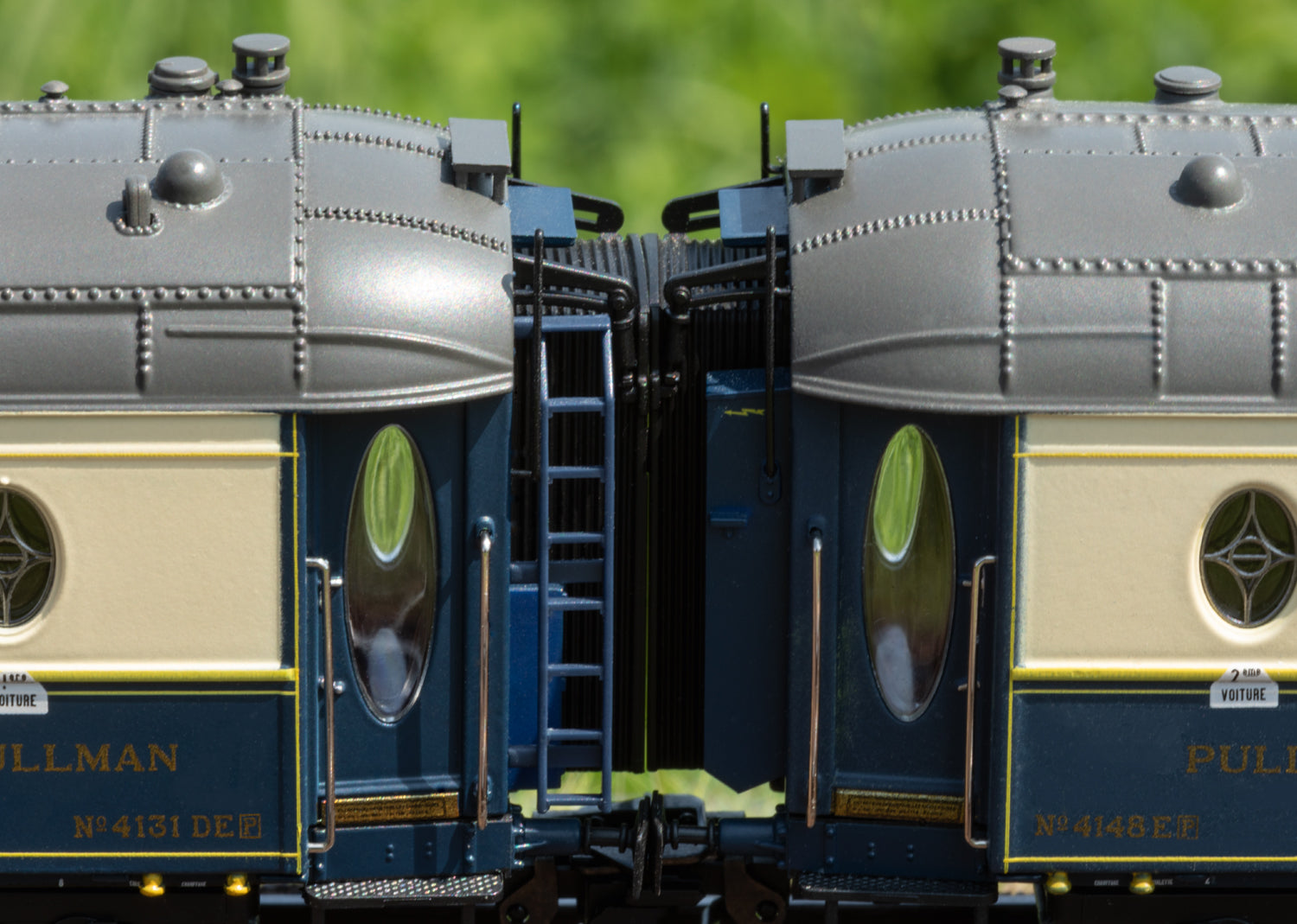 Marklin 42470 HO EDELWEISS Parlor Car Set