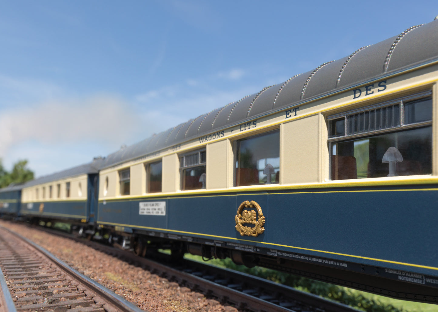 Marklin 42470 HO EDELWEISS Parlor Car Set