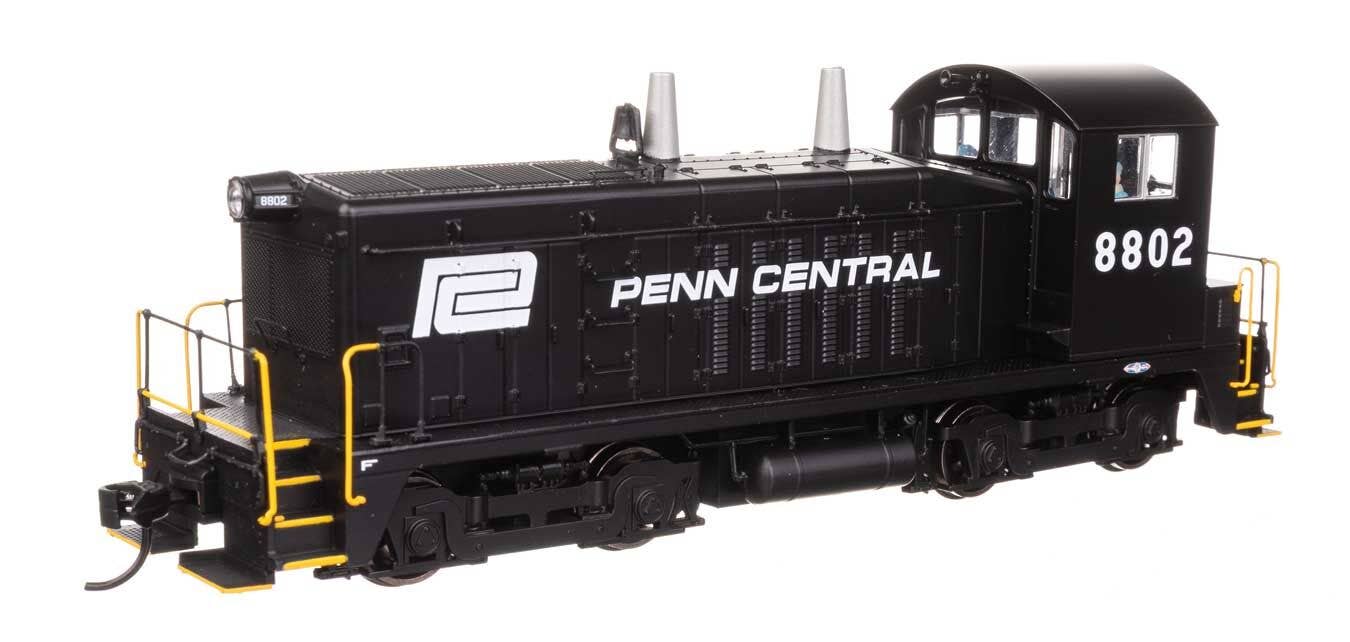 Walthers 910-10632 HO PC EMD NW2 Diesel Locomotive Phase V Standard DC #8802