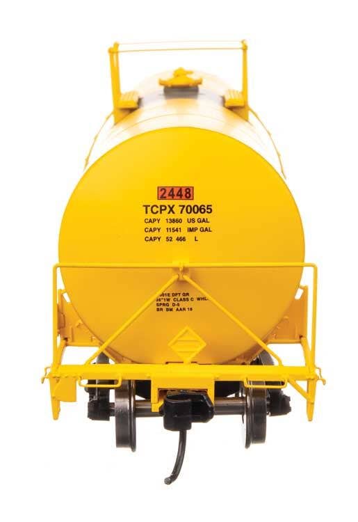 Walthers 920-100067 HO TCPX 40' Trinity 14,000-Gal Molten Sulfur Tank Car #70065