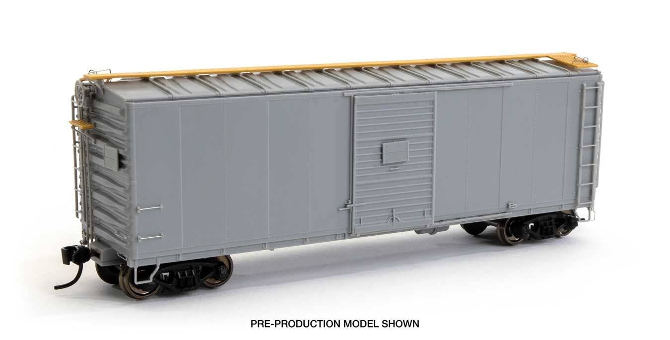 Walthers 920-102300 HO Undecorated 40' X29B Boxcar Ready to Run