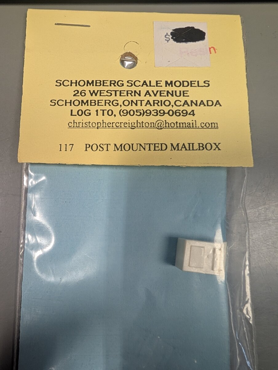 Schomeberg Scale Models 117 HO Undecorated Post Mounted Mailbox