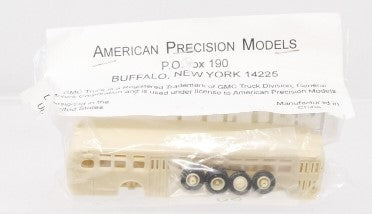 American Precision Models 39000-0 HO 1949 GMC TDH 4510 Transit Bus Model Kit