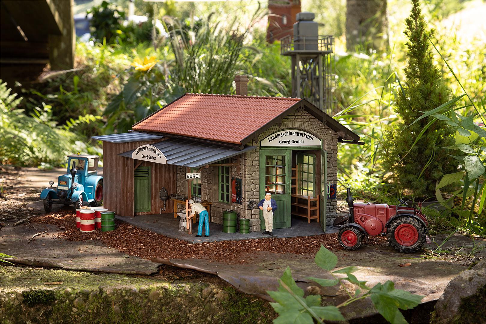 Pola 331144 G Agricultural Machine Workshop Kit