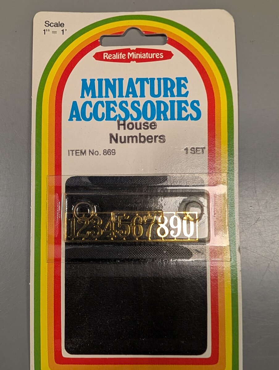 Scientific Toys 869 Realife Miniatures 1"-1' House Numbers Set