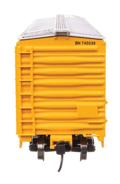 Walthers 910-2849 HO Burlington Northern 50' PC&F Insulated Boxcar RTR #745039