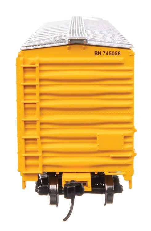 Walthers 910-2851 HO Burlington Northern 50' PC&F Insulated Boxcar RTR #745058