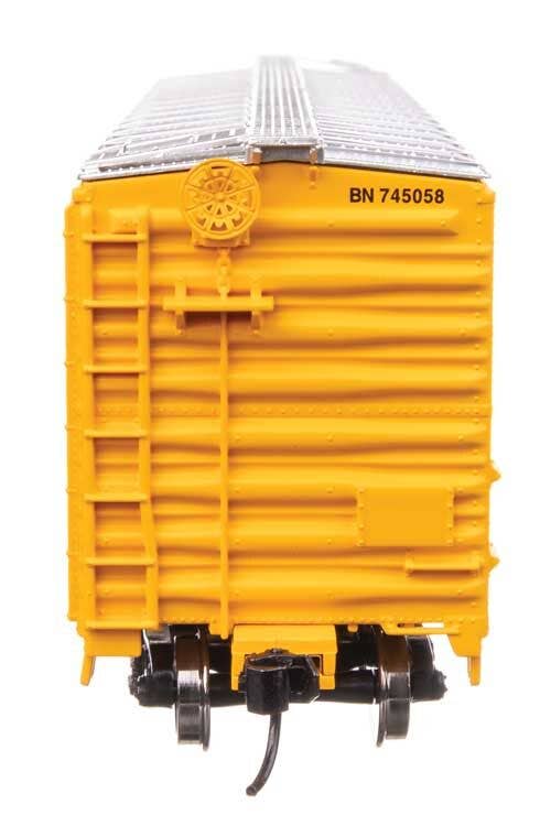 Walthers 910-2851 HO Burlington Northern 50' PC&F Insulated Boxcar RTR #745058