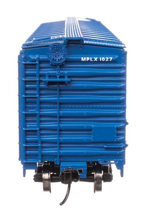 Walthers 910-2864 HO Mountain Pine Lumber 50' PC&F Insulated Boxcar RTR #1027