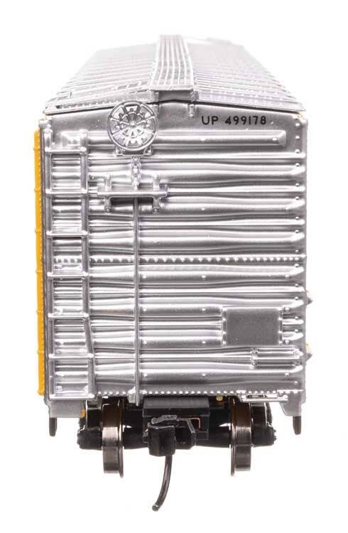 Walthers 910-2871 HO Union Pacific 50' PC&F Insulated Boxcar RTR #499178