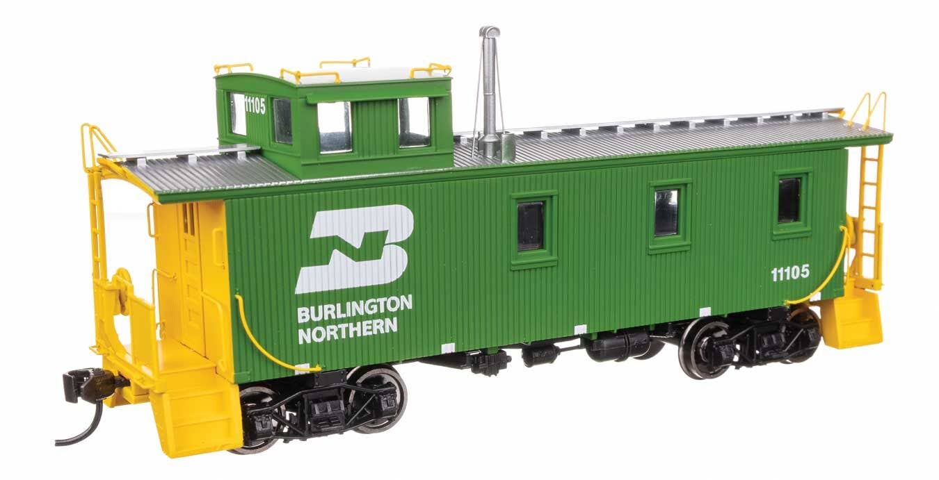Walthers 920-103255 HO BN 30' GTW Style Wood Caboose w/ Offset Coupola #11105