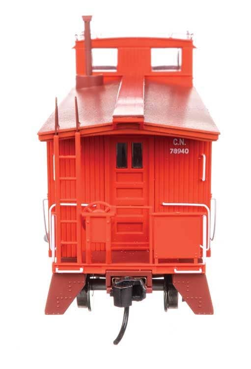 Walthers 920-103257 HO CN 30' GTW Style Wood Caboose w/ Offset Coupola #78940