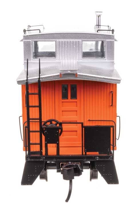 Walthers 920-103266 HO WP 30' GTW Style Wood Caboose w/ Offset Coupola RTR #754
