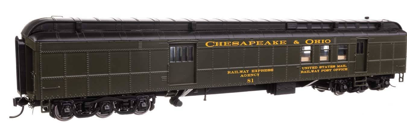 Walthers 920-17412 HO C&O 70' Heavyweight RPO-Baggage Car w/ Clerestory Roof #81