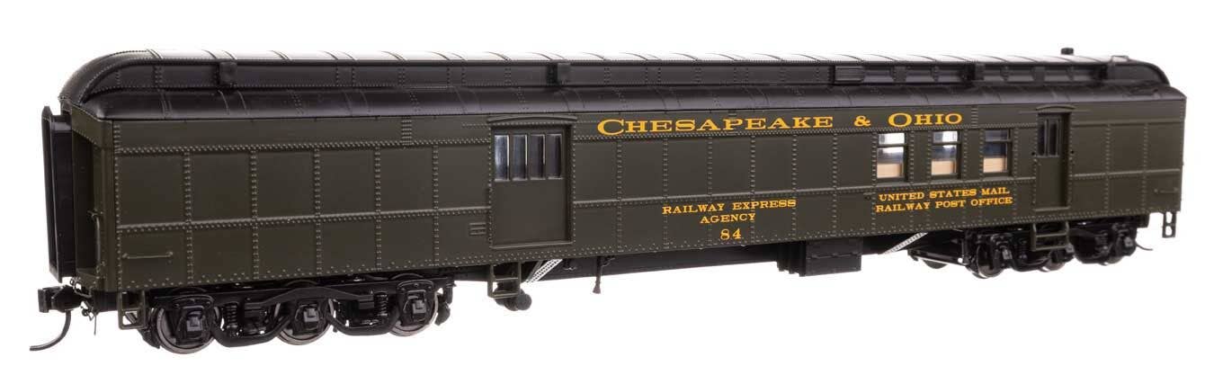 Walthers 920-17413 HO C&O 70' Heavyweight RPO-Baggage Car w/ Clerestory Roof #84