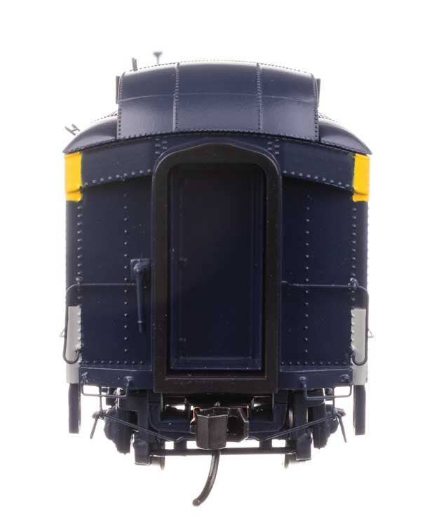 Walthers 920-17415 HO C&O 70' Heavyweight RPO-Baggage Car w/ Clerestory Roof #88