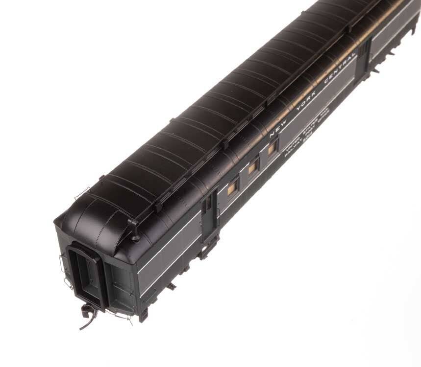 Walthers 920-17416 HO NYC 70' Heavyweight RPO-Baggage Car RTR #5014 LN