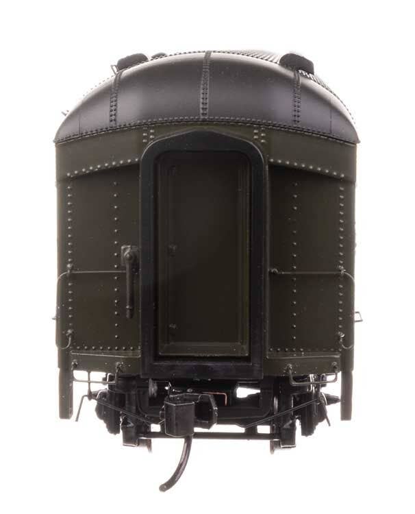Walthers 920-17503 HO C&O 70' Heavyweight Baggage Car with Arched Roof RTR #317
