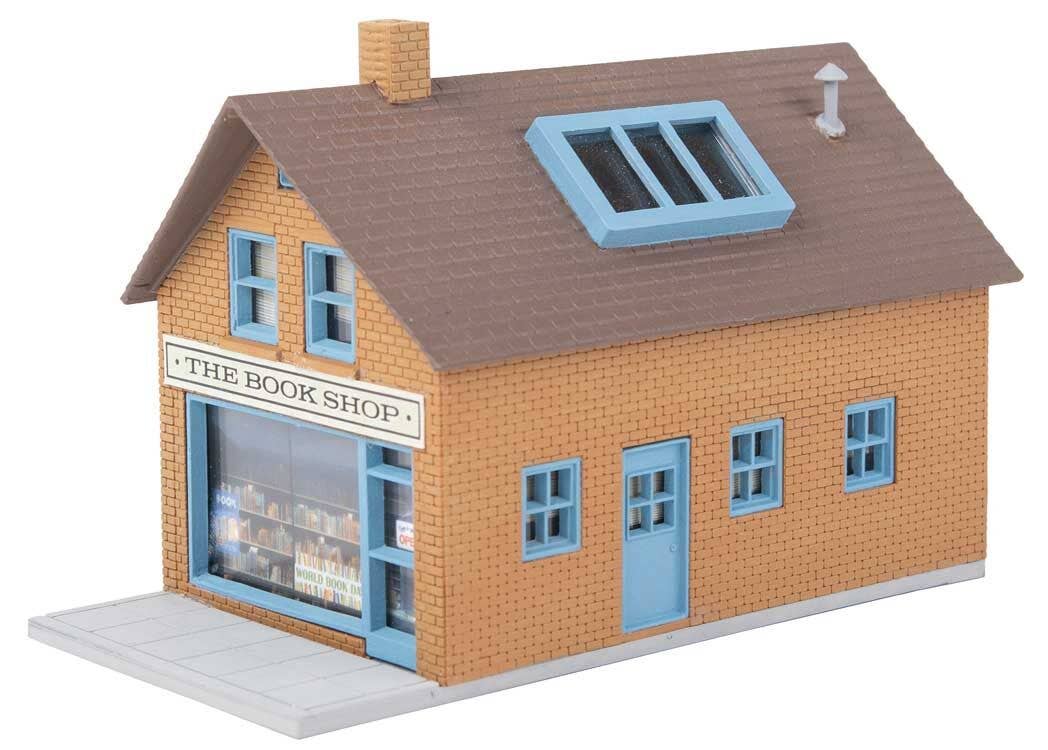 Walthers 931-922 HO The Book Shop Building Kit