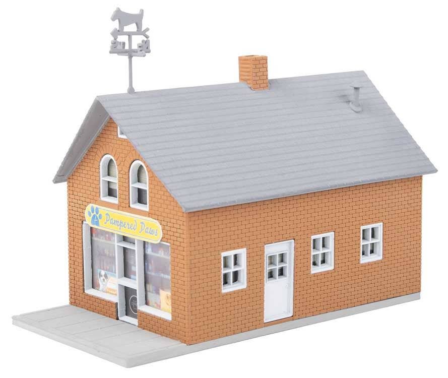 Walthers 931-925 HO Pampered Paws Building Kit